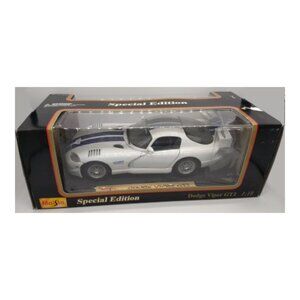 Maisto White Dodge Viper GT2-Special Edition 1:18 Scale